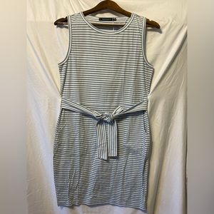✨Merokeety | Sleeveless Striped Dress w/ Tie Waist & Pockets | Blue & White